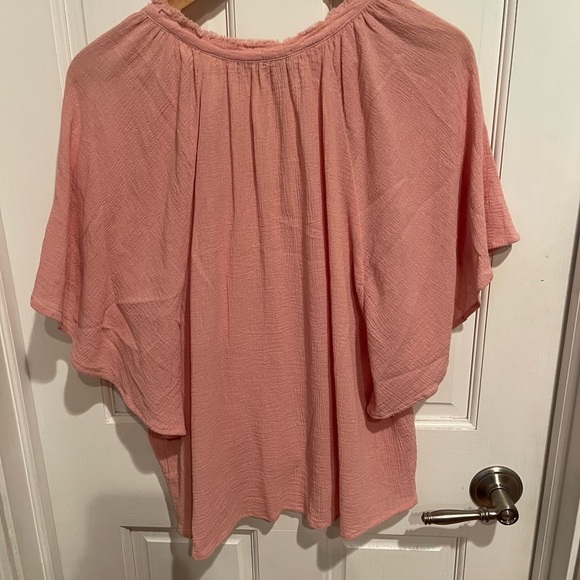 Maven West 100% Cotton Coral/Pink Textured Top - Picture 2 of 4